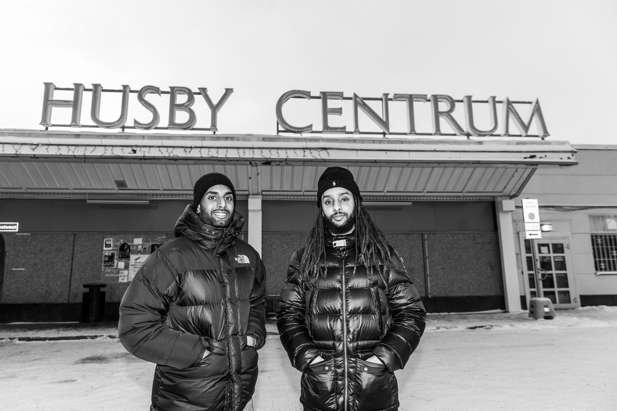 Monday Rise vid Husby Centrum
